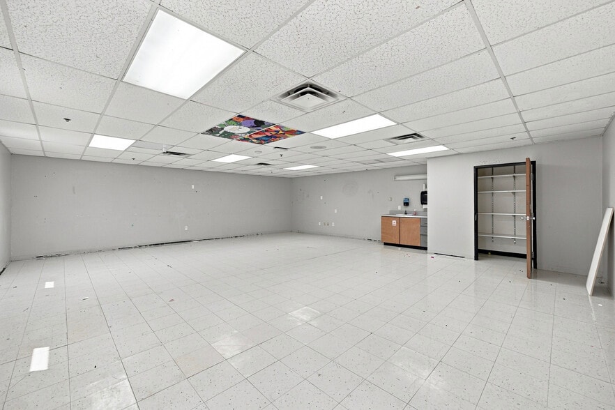 More Photos Of 2929 E McKellips Rd, Mesa Schools For Sale