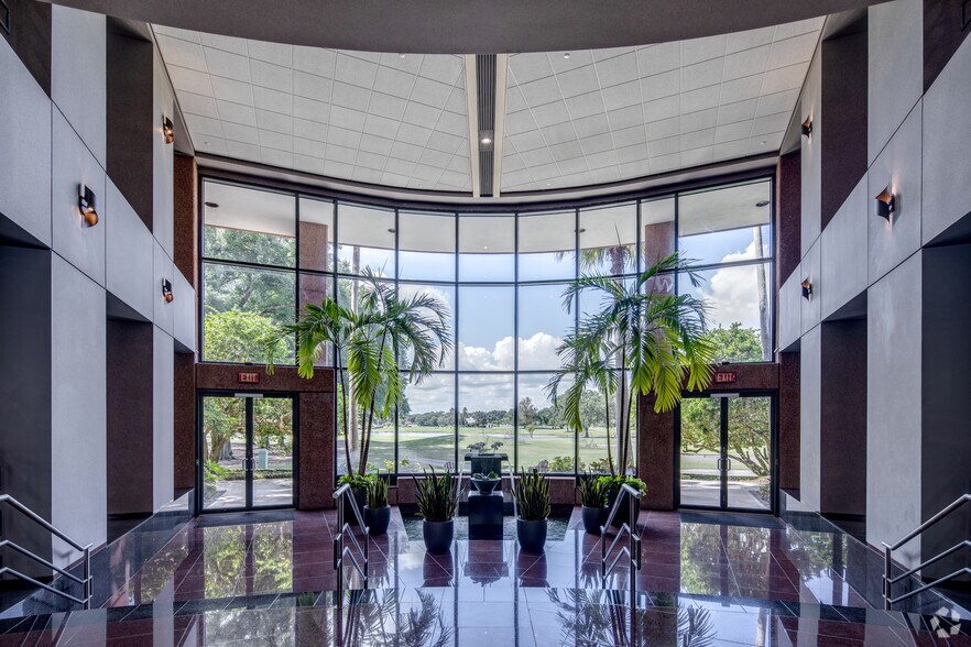 More Photos Of 300 International Pky, Heathrow Unknown For Lease