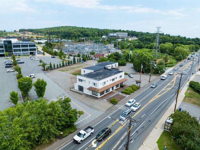 More Photos Of 1273-1275 Main St, Waltham Office For Sale