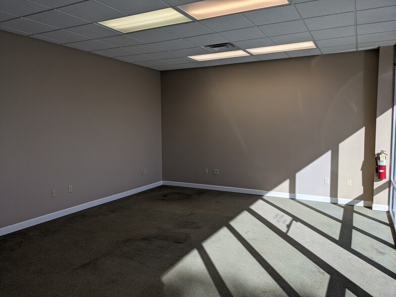 More Photos Of 3971 Inner Perimeter Rd, Valdosta Freestanding For Sale