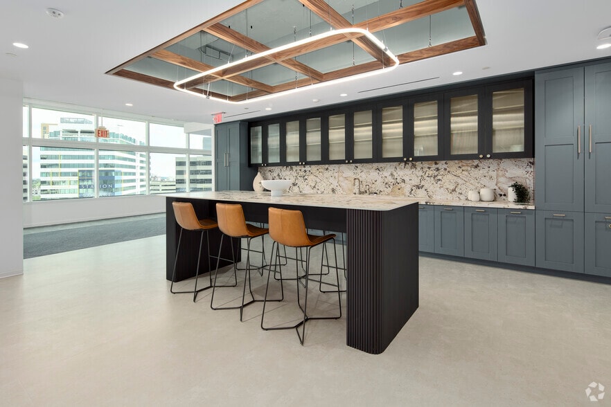 More Photos Of 1 Inventa Pl, Silver Spring Office For Lease