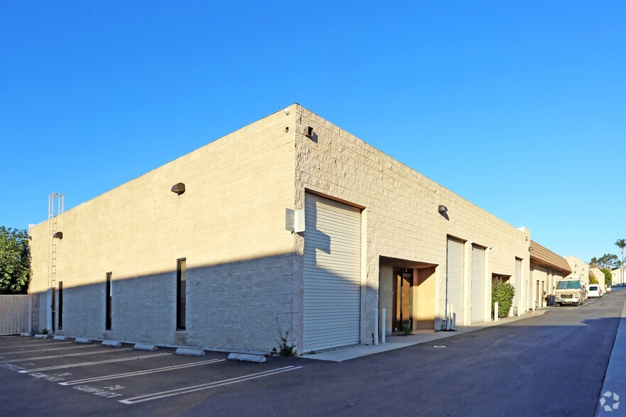 Primary Photo Of 12734 Branford St, Pacoima Warehouse For Sale