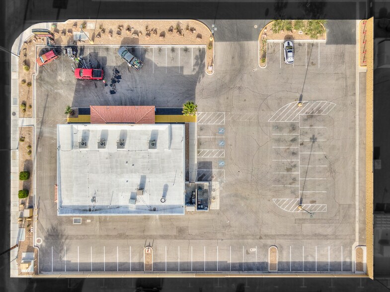 More Photos Of 4465 E Sahara Ave, Las Vegas Bar For Sale