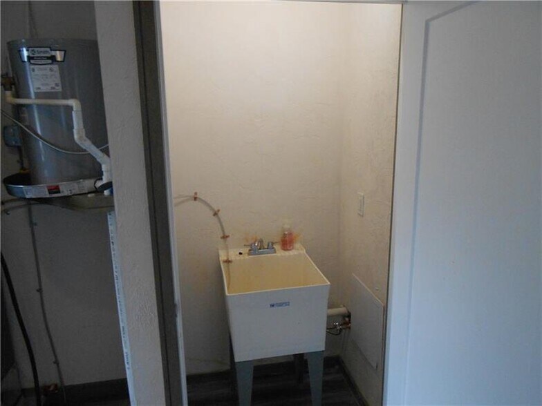 More Photos Of 205 Clairton Blvd, Pittsburgh Office For Lease