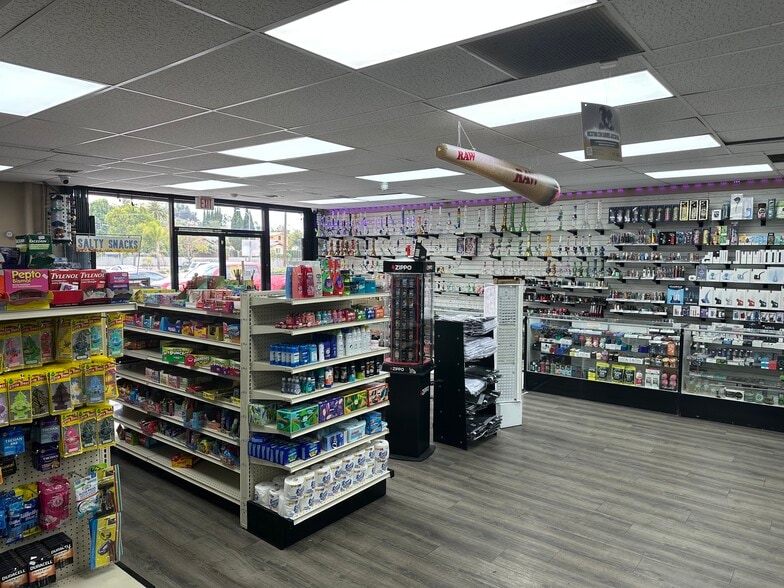 More Photos Of 2120-2150 S Fremont Ave, Alhambra Freestanding For Lease