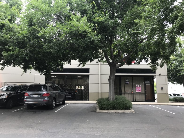 More Photos Of 5460 Florin Perkins Rd, Sacramento Warehouse For Sale