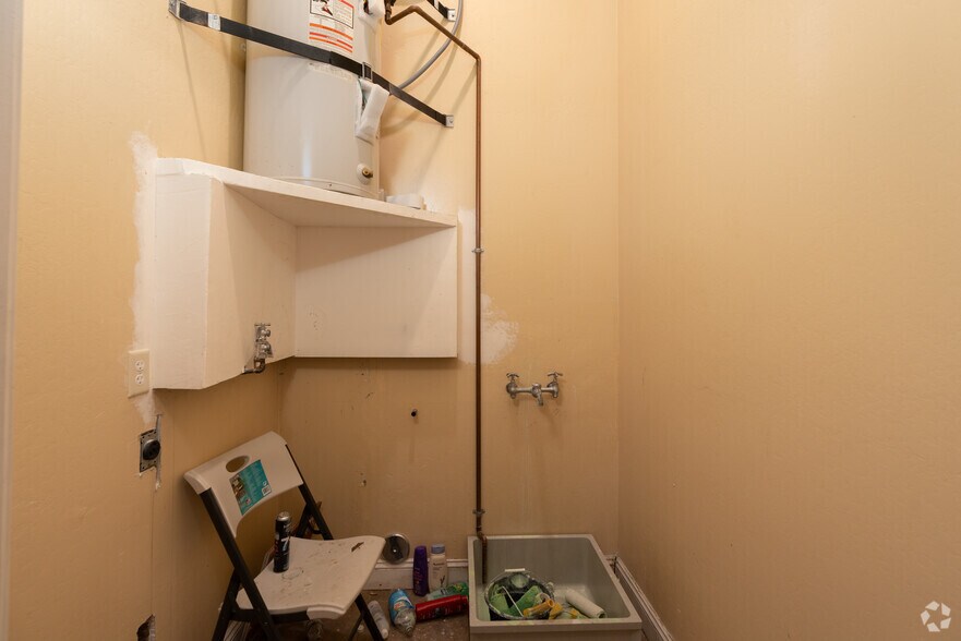 More Photos Of 2935 Oswell St, Bakersfield Medical For Lease