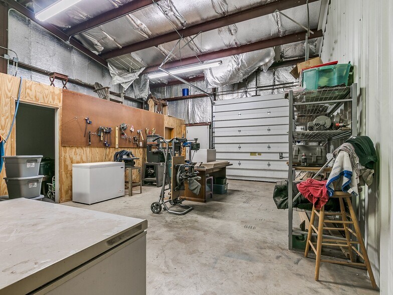 More Photos Of 219 N 6th St, Kingfisher Office For Sale