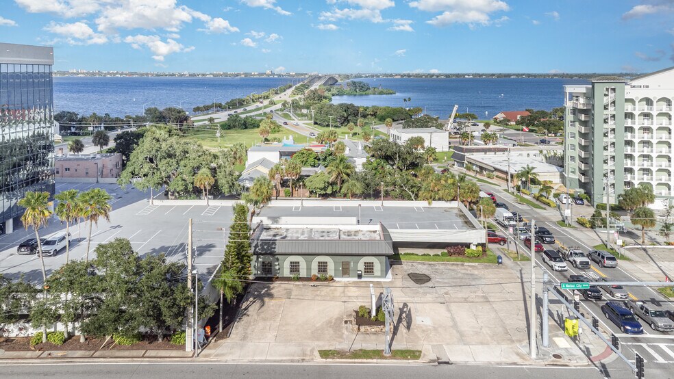 More Photos Of 1917 S Harbor City Blvd, Melbourne Office For Sale