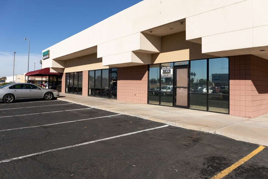 More Photos Of 2909-2917 S Dobson Rd, Mesa Storefront Retail Office For Lease