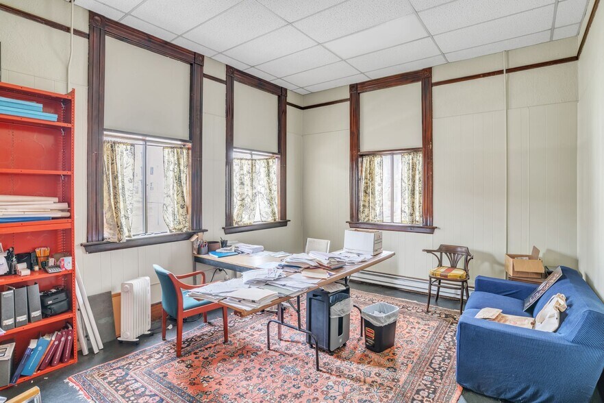 More Photos Of 34 N Main St, Orange Schools For Sale