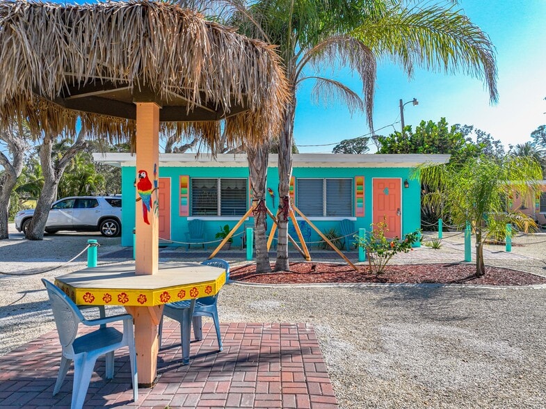 More Photos Of 1900 Manasota Beach Rd, Englewood Apartments For Sale