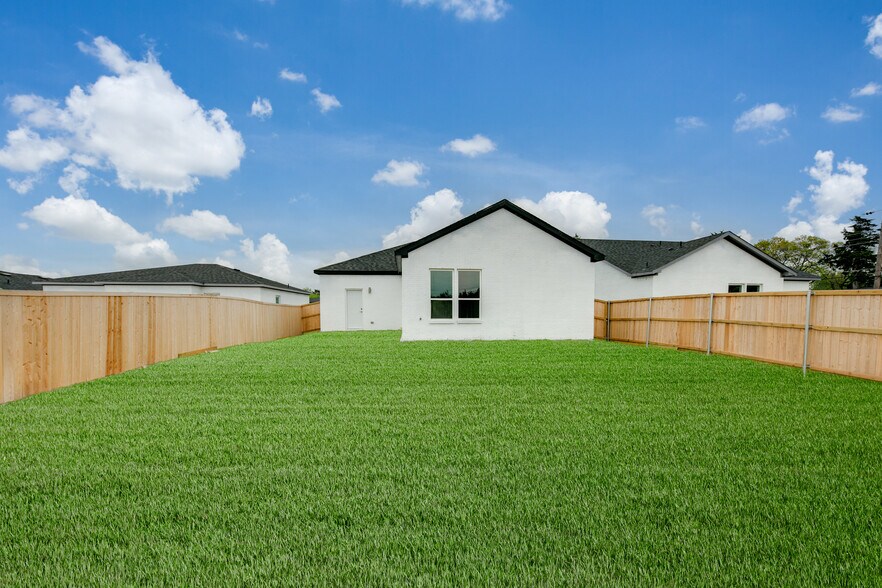 More Photos Of 34-Unit SFR Portfolio Sale - DFW, Dallas Apartments For Sale