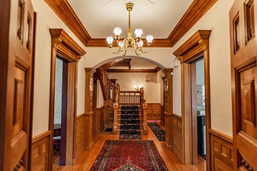 More Photos Of 404 County St, New Bedford Office For Sale