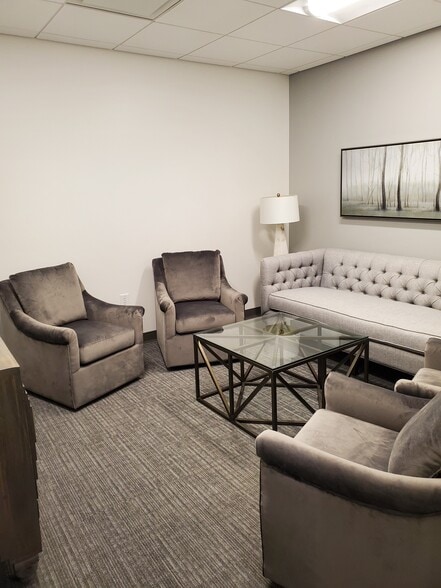 More Photos Of 1870 The Exchange SE, Atlanta Office For Lease