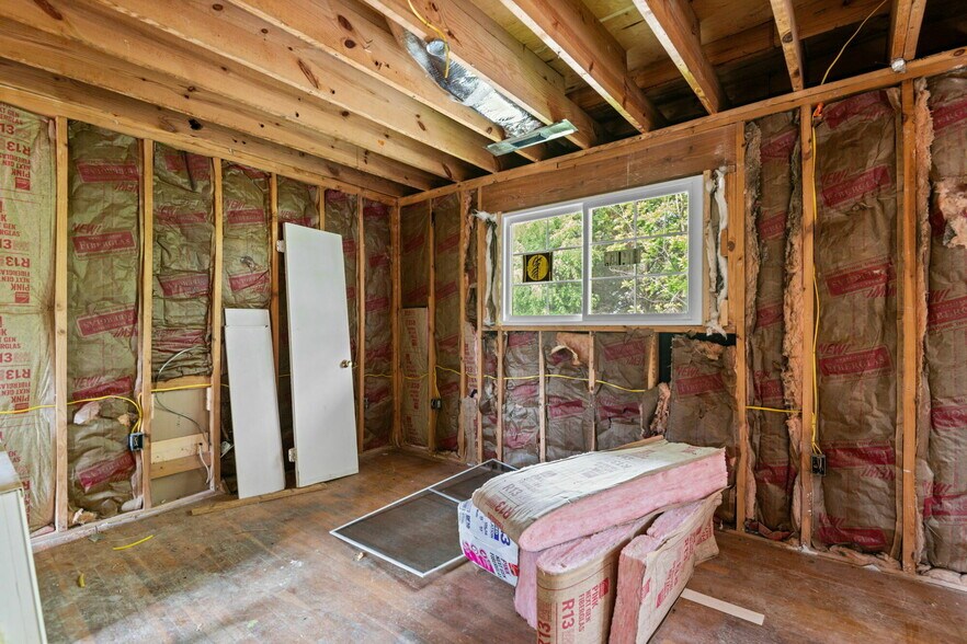 More Photos Of 707 Carter Sells Rd, Johnson City Apartments For Sale