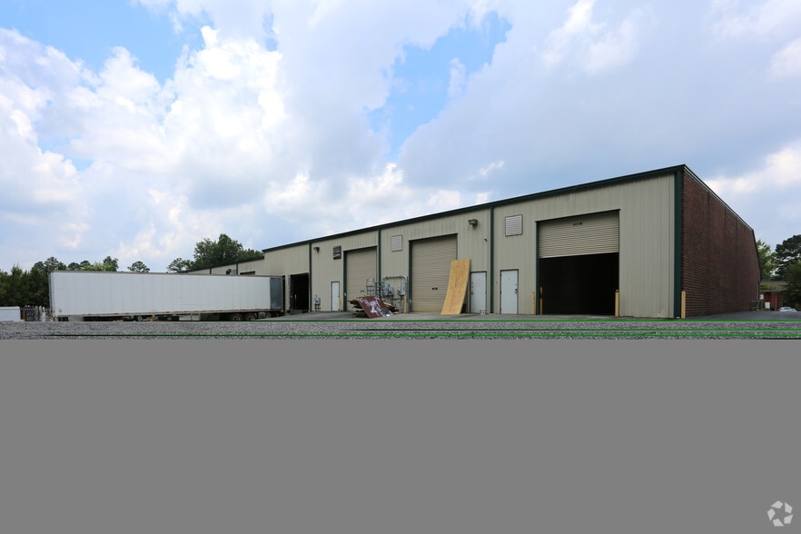 More Photos Of 1025 Union Center Dr, Alpharetta Research And Development For Lease