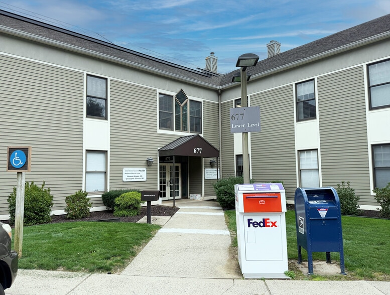 More Photos Of 677 S Main St, Cheshire Office For Sale