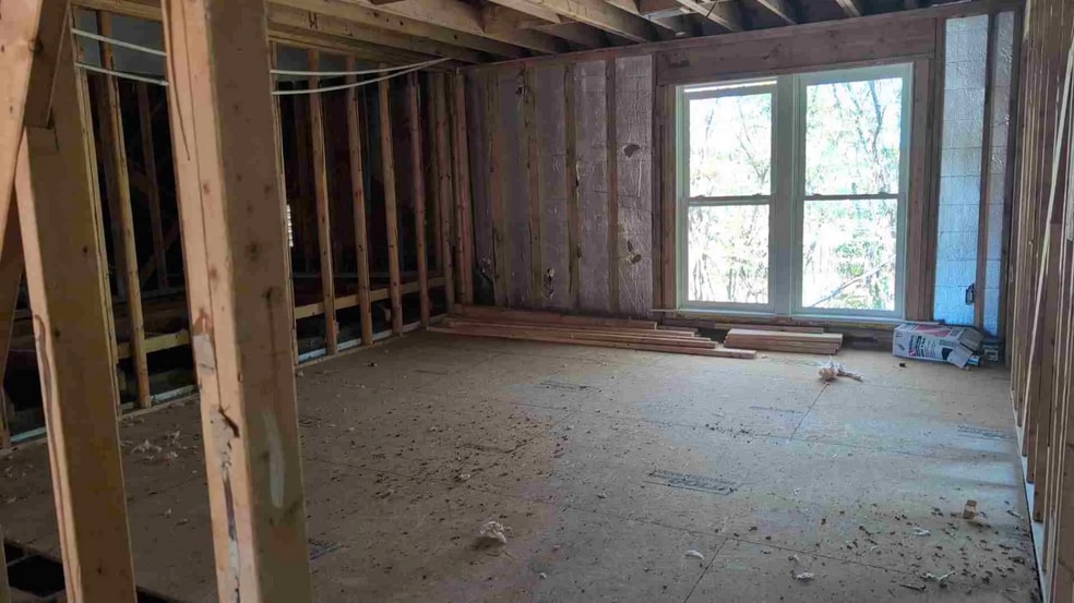 More Photos Of 31 N Main St, Alpharetta Office Residential For Sale