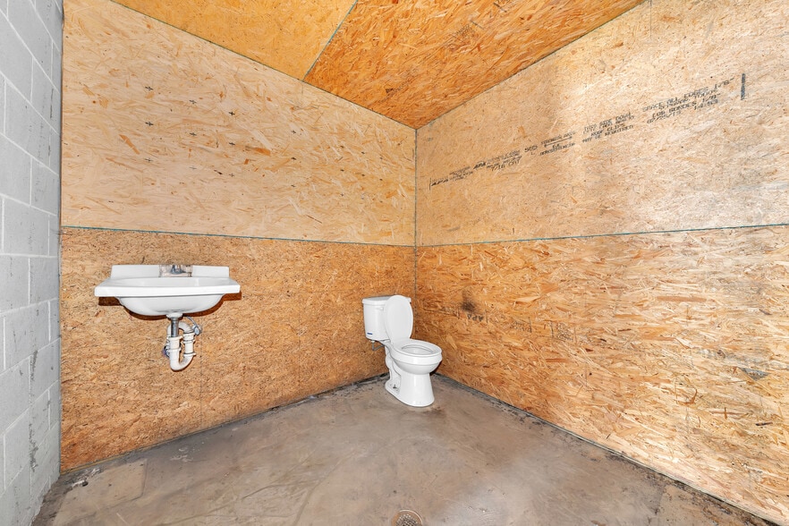 More Photos Of 310 E Andrew Johnson Hwy, Greeneville Land For Sale