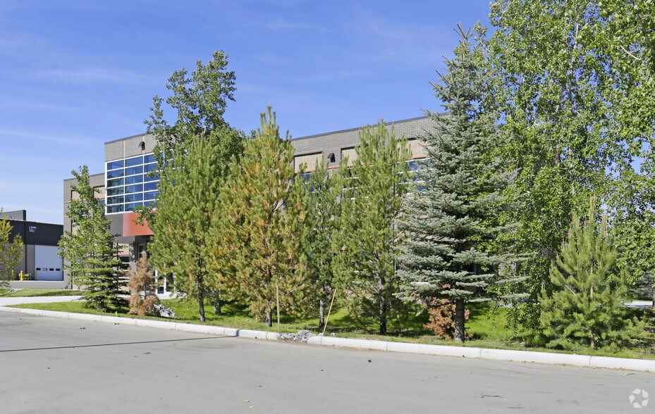 More Photos Of 232029 Rge Rd 283, Rocky View C Office For Sale