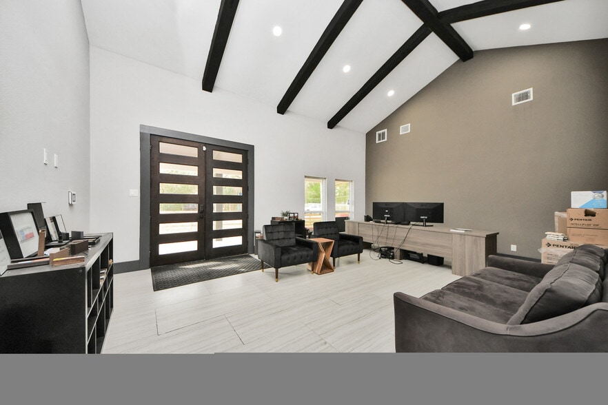 More Photos Of 5310 Logston Ln, Spring Flex For Sale