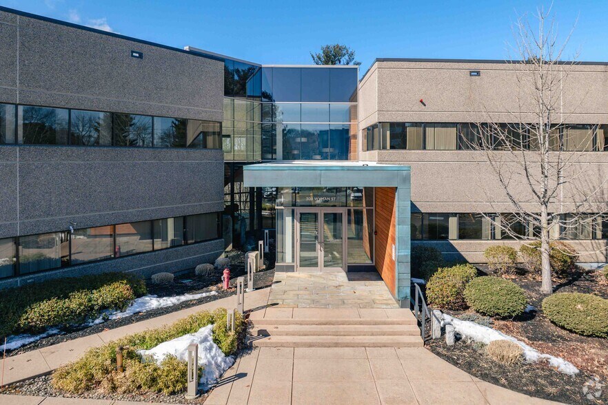 Primary Photo Of 303 Wyman St, Waltham Office For Lease