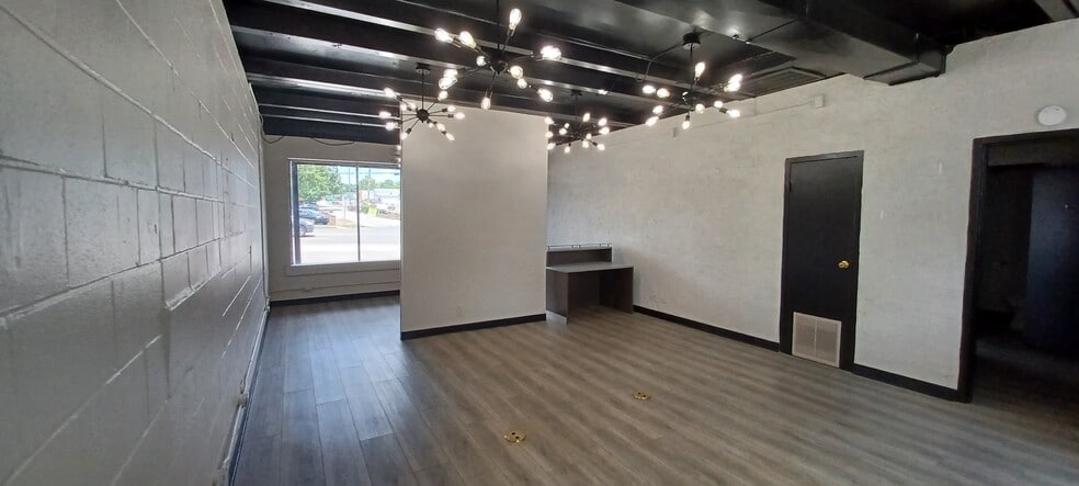 More Photos Of 2623 Lebanon Pike, Nashville Medical For Lease