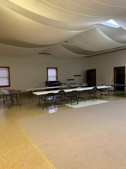 More Photos Of 131 E Main St, Vernon Religious Facility For Sale