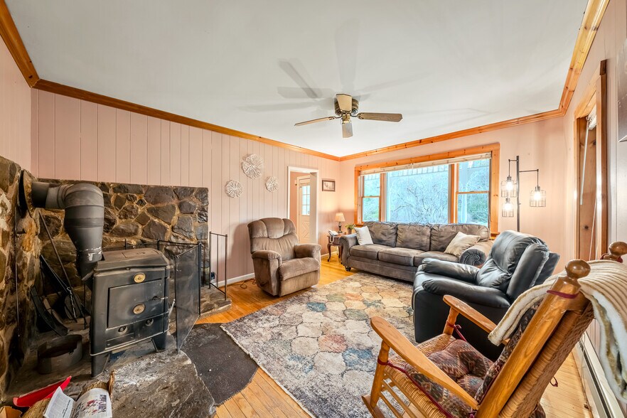 More Photos Of 228 Huntington Creek Rd, Sweet Valley Land For Sale