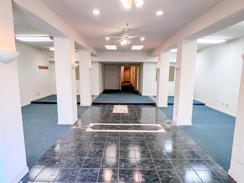 More Photos Of 1616 Alhambra Ave, Martinez Storefront For Lease