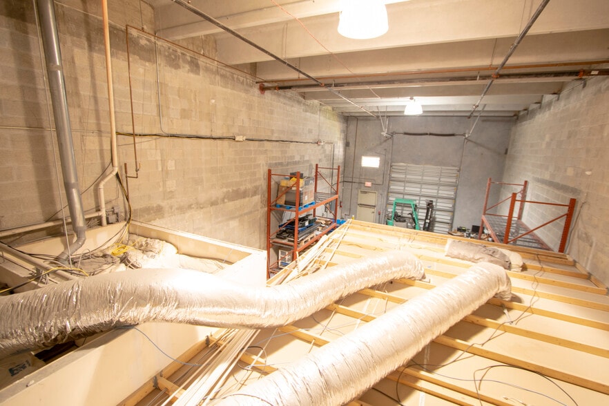 More Photos Of 1835 NW 112th Ave, Miami Warehouse For Lease