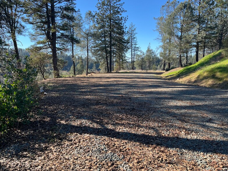 More Photos Of 11452 E Bennett Rd, Grass Valley Industrial For Lease