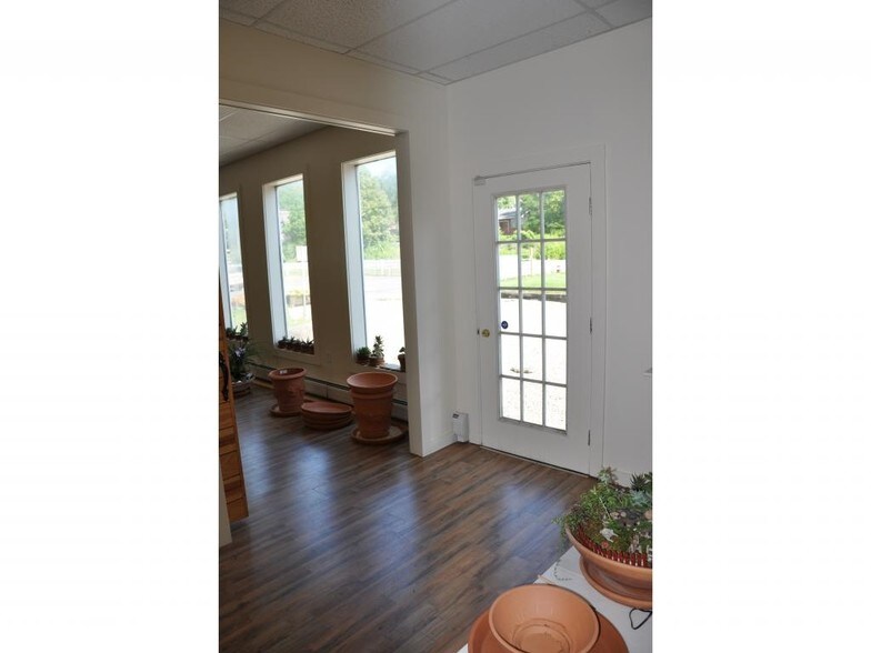 More Photos Of 1274 Dryden Rd, Ithaca Garden Center For Sale