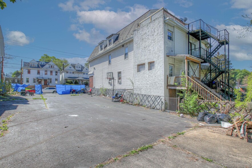 More Photos Of 73 Welles St S, Wilkes-Barre Apartments For Sale