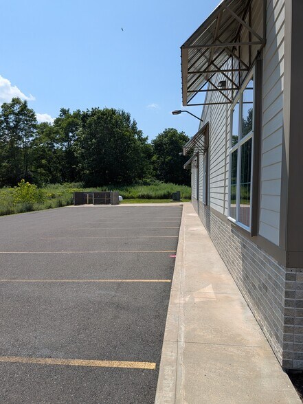 More Photos Of 1162 Broadway, Esopus Storefront For Sale