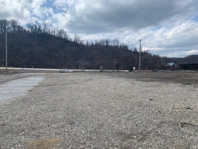 More Photos Of Commercial Ave, Mingo Junction Land For Lease