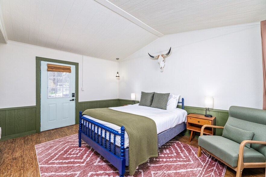 More Photos Of 20290 Playland Park, Christoval Hotel For Sale