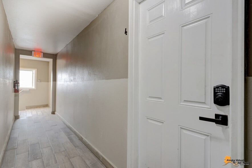 More Photos Of 1335 Hyder St, Anchorage Apartments For Sale
