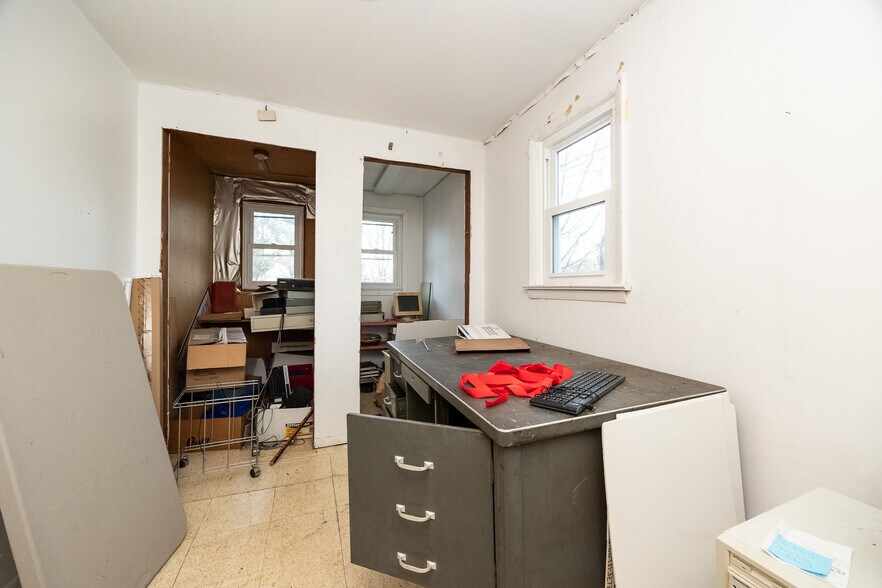 More Photos Of 1340 Pottstown Pike, West Chester General Retail For Sale