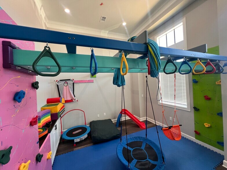 More Photos Of 2035 N Mason Rd, Katy Medical For Lease