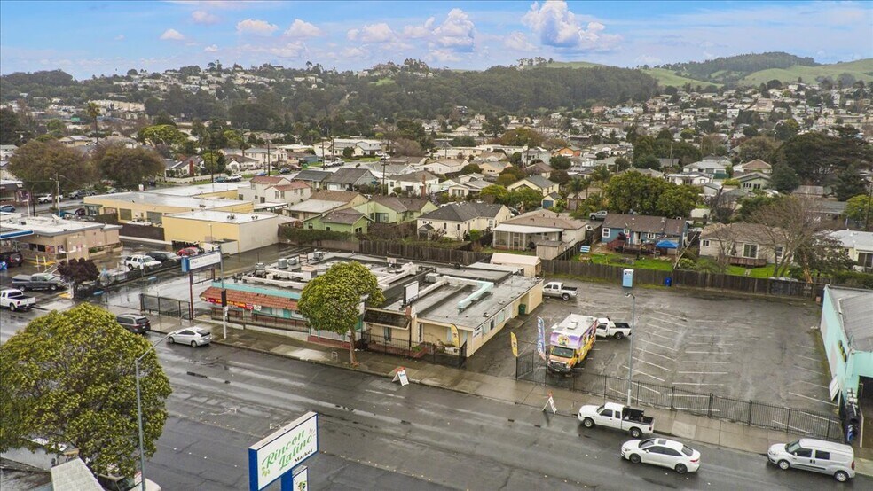 More Photos Of 12860 San Pablo Ave, Richmond Restaurant For Sale