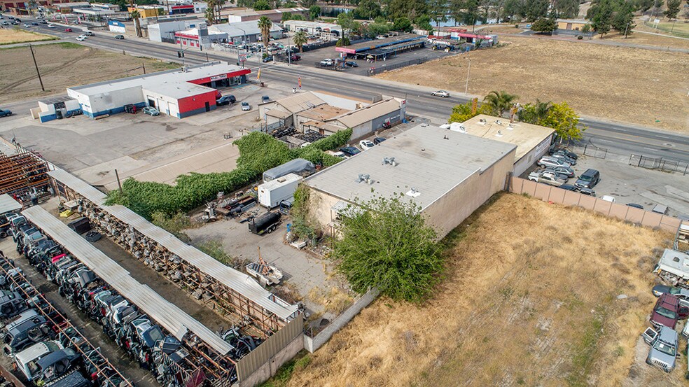 More Photos Of 651 N Waterman Ave, San Bernardino Storefront Retail Office For Lease