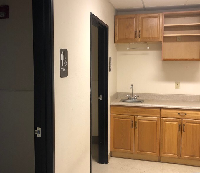 More Photos Of 4091 E Huntington Dr, Flagstaff Warehouse For Sale