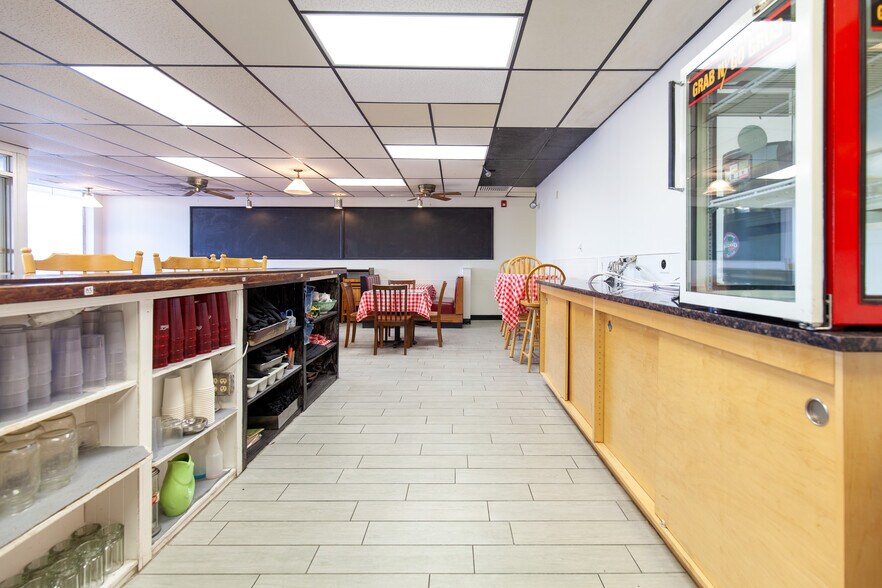 More Photos Of 1068-1078 Route 28, South Yarmouth Freestanding For Lease