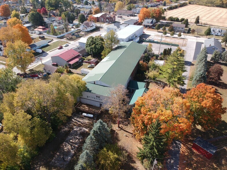 More Photos Of 7 School St, Laura Manufacturing For Lease