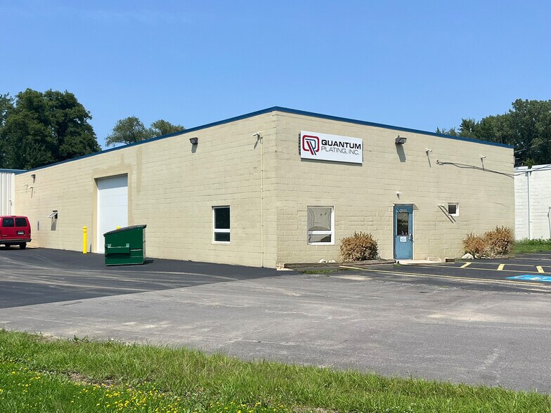 Primary Photo Of 4300 W Ridge Rd, Erie Manufacturing For Lease