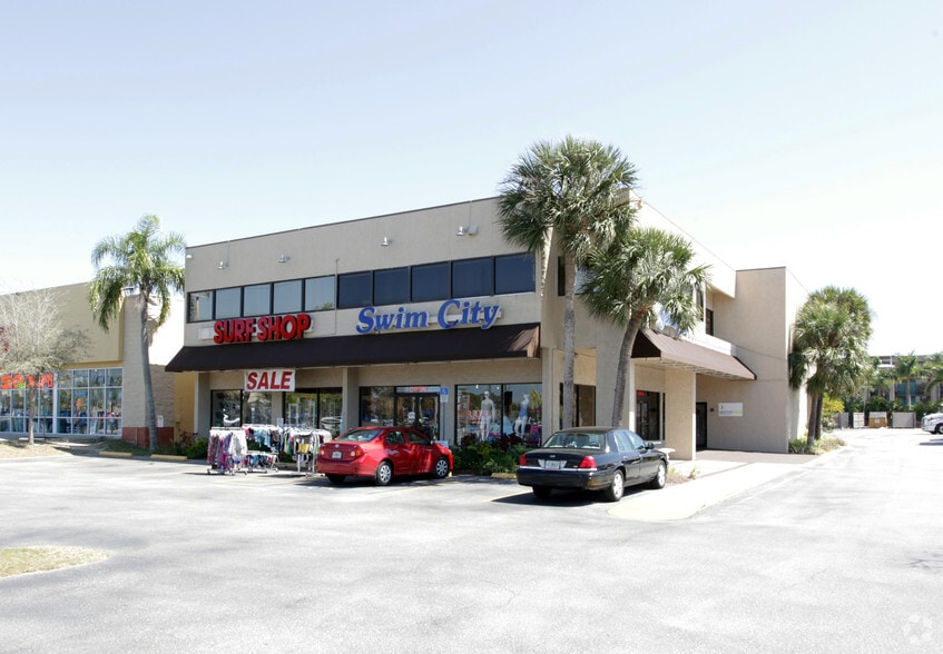 Primary Photo Of 1960 Stickney Point Rd, Sarasota Freestanding For Lease