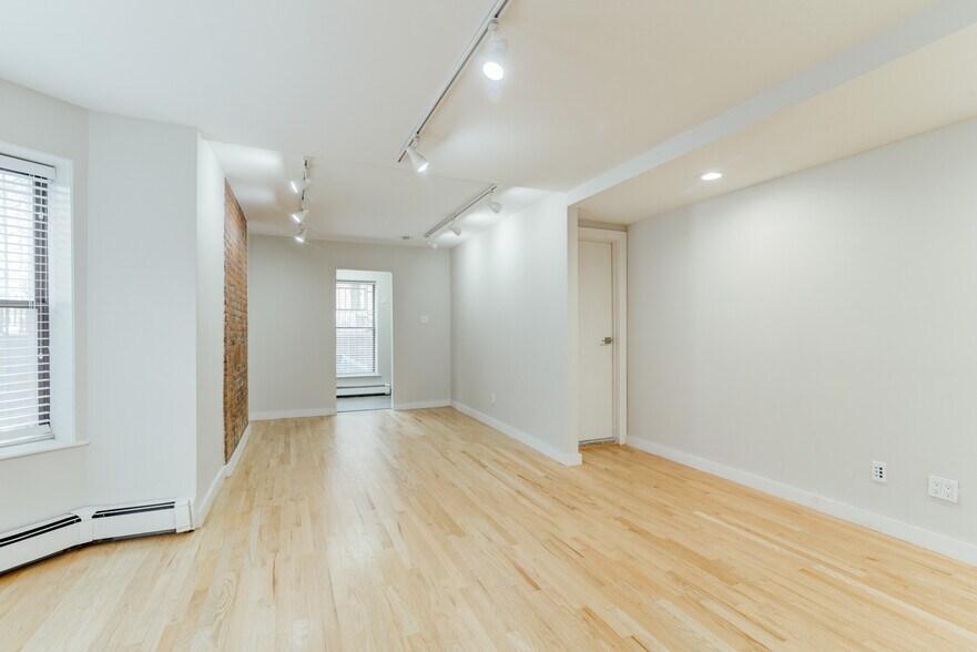 More Photos Of 489 Jersey Ave, Jersey City Storefront Retail Office For Lease