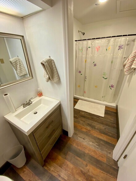 More Photos Of 2021 Art Museum Dr, Jacksonville Loft Creative Space For Sale